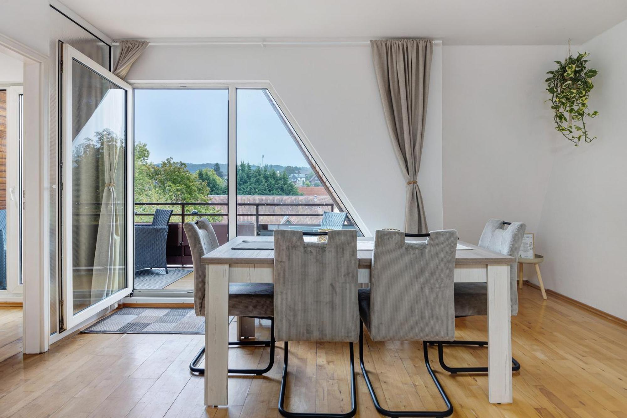 Apartment Berti Heessen